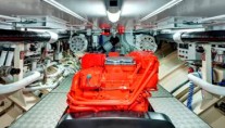 Endeavour superyacht - Engine Room